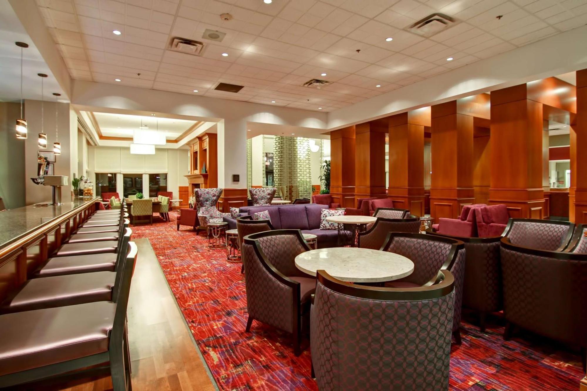 Hilton Garden Inn Toronto/Markham Thornhill Exterior photo