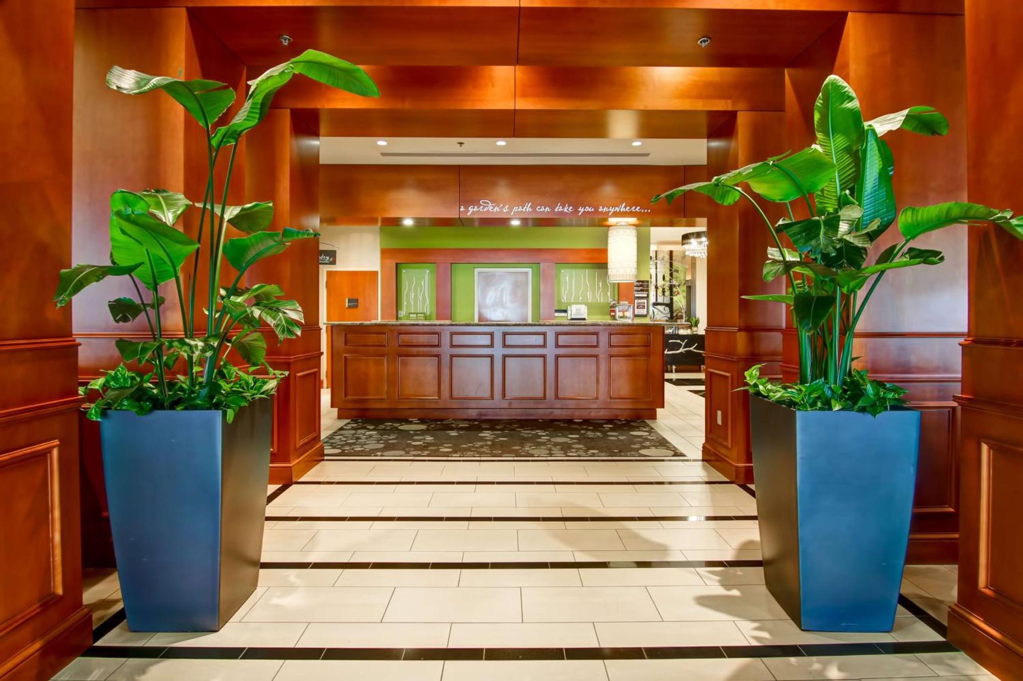Hilton Garden Inn Toronto/Markham Thornhill Exterior photo