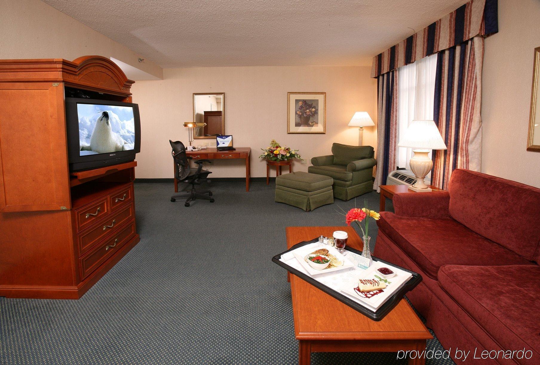 Hilton Garden Inn Toronto/Markham Thornhill Room photo